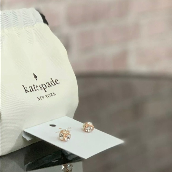 ♠️Kate Spade® Lady Marmalade Crystal Stud Earrings - Picture 5 of 10